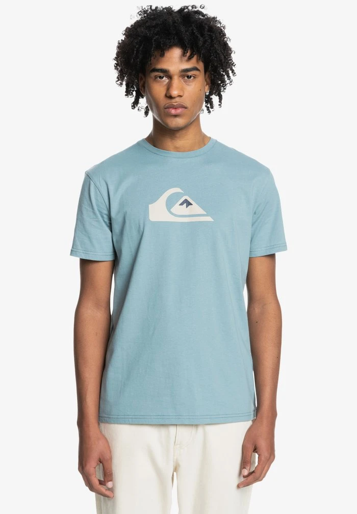 COMP LOGO SS - T-shirt imprimé - citadel blue Quiksilver COMP LOGO SS - T-shirt Imprimé - Citadel Blue -Quiksilver Soldes 04fa1cb0368f40aaa3f4f4ae51a381d3