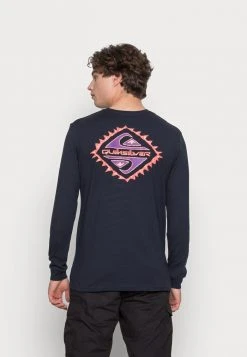 Quiksilver RETURN TO THE MOON - T-shirt à Manches Longues - Navy Blazer 4 Quiksilver RETURN TO THE MOON - T-shirt à Manches Longues - Navy Blazer -Quiksilver Soldes 09ca7fde8826434898cff4cb5edbc4ad