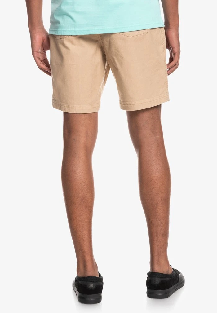 NATURAL DYE FATIGUE - Short de sport - plage Quiksilver NATURAL DYE FATIGUE - Short De Sport - Plage -Quiksilver Soldes 0c7fa753822641e991738e1fcb3c7b47