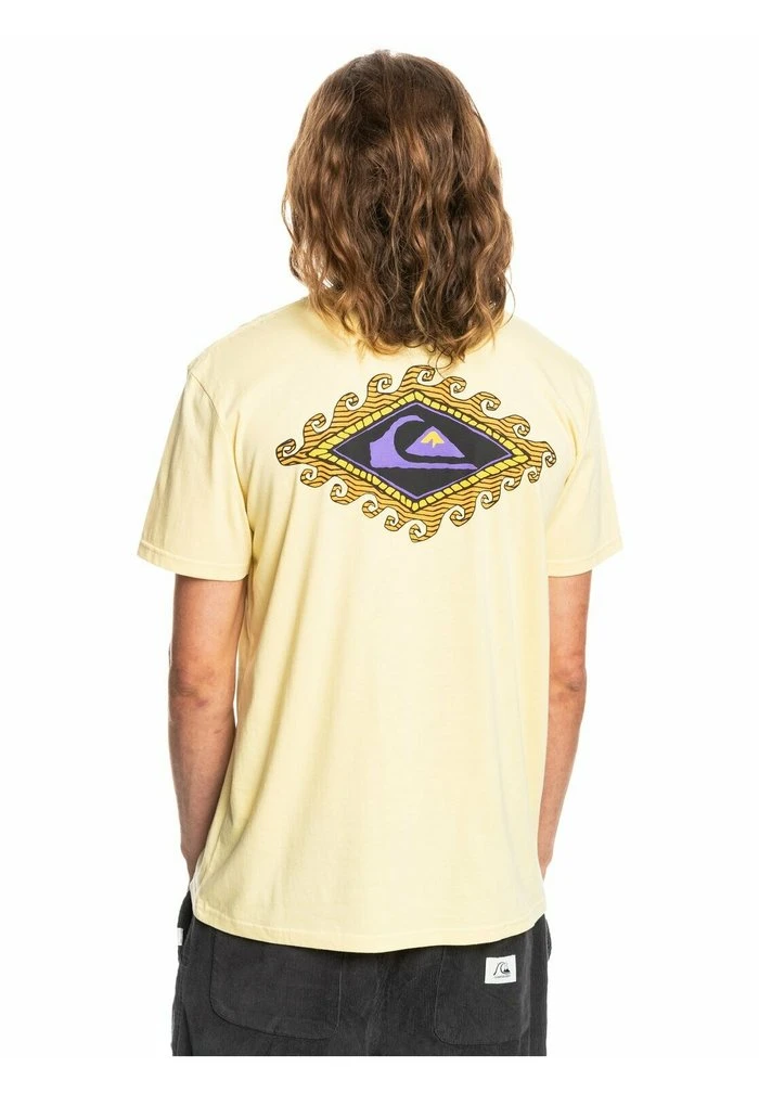 MYTHIC LIMITS - T-shirt imprimé - pale banana Quiksilver MYTHIC LIMITS - T-shirt Imprimé - Pale Banana -Quiksilver Soldes 24c4cefbd5234bff85125c15b48645ea