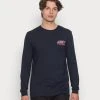 Quiksilver RETURN TO THE MOON - T-shirt à Manches Longues - Navy Blazer -Quiksilver Soldes 26302e15de364aa1bebcb7e120b830c8