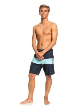Quiksilver HIGHLITE ARCH - Short De Bain - Navy Blazer -Quiksilver Soldes 26d986e815e447228732e47e69747167