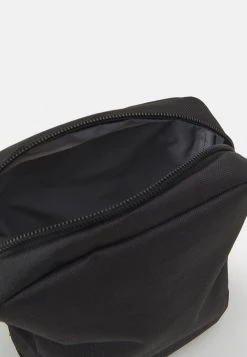 Quiksilver MAGICALL - Sac Bandoulière - Black 4 Quiksilver MAGICALL - Sac Bandoulière - Black -Quiksilver Soldes 396408e7a46242779d92b386ee3c860e