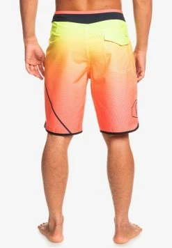 Quiksilver SURFSILK NEW WAVE - Short De Bain - Fiery Coral 7 Quiksilver SURFSILK NEW WAVE - Short De Bain - Fiery Coral -Quiksilver Soldes 402cf2a020514a19856c8d563e146e8f