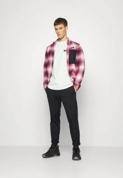 Quiksilver CLEAR SKIES TEES - T-shirt à Manches Longues - Snow White -Quiksilver Soldes 4caefadda3b54d69adf9dfae0e1a903c