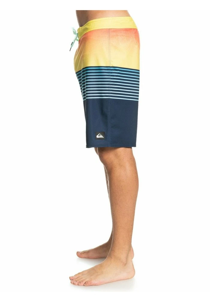 SURFSILK SLAB - Short de bain - navy blazer Quiksilver SURFSILK SLAB - Short De Bain - Navy Blazer -Quiksilver Soldes 592684c1de25475297a7cd8cd54e3785