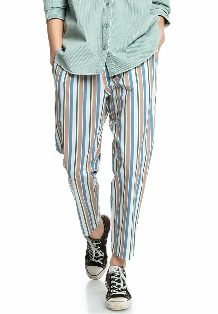 Quiksilver GREAT INFLUENCE - Pantalon Classique - Antique White Vertical Stripes 6 Quiksilver GREAT INFLUENCE - Pantalon Classique - Antique White Vertical Stripes – Image 4
