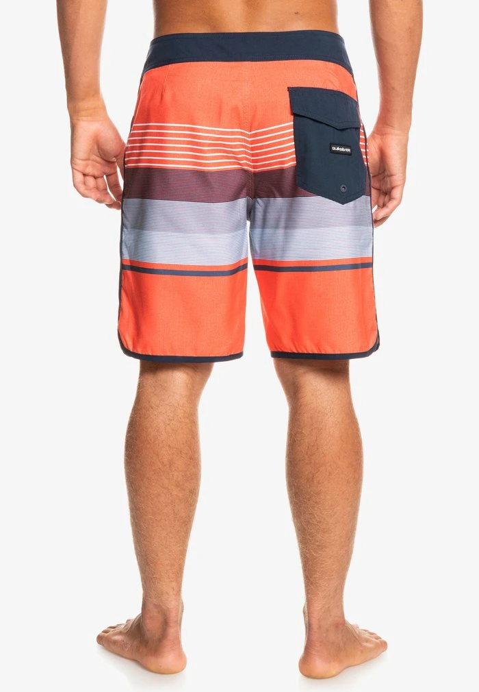 Quiksilver EVERYDAY SCALLOP - Short De Bain - Cherry Tomato 5 Quiksilver EVERYDAY SCALLOP - Short De Bain - Cherry Tomato – Image 3