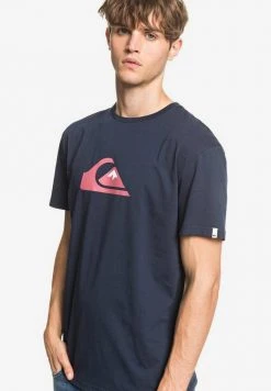 Quiksilver COMPLOGOSS - T-shirt Imprimé - Navy 5 Quiksilver COMPLOGOSS - T-shirt Imprimé - Navy -Quiksilver Soldes 6e13b42c533b43d1bf9d3482d4b75bd0