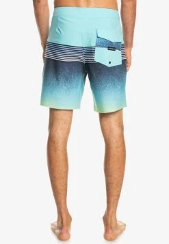 Quiksilver PANEL - Short De Bain - Light Blue 7 Quiksilver PANEL - Short De Bain - Light Blue -Quiksilver Soldes 7c1947f905b341128f05a5361ccdc707