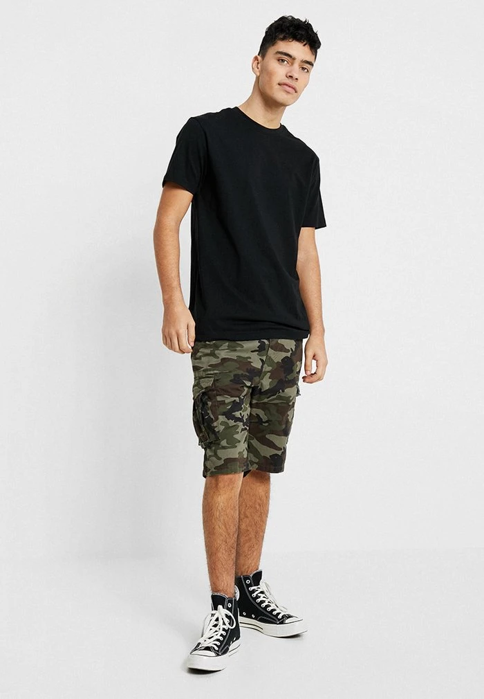 CRUCIALBATTLESH - Short - oliv Quiksilver CRUCIALBATTLESH - Short - Oliv -Quiksilver Soldes 9048f75bfabb490ca4019967e8ce4af5