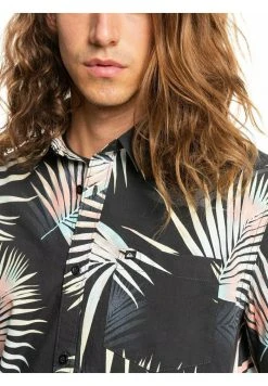 Quiksilver POP TROPIC - Chemise - Black 9 Quiksilver POP TROPIC - Chemise - Black -Quiksilver Soldes 92c7b4d29ae549a0bb2e40287460a1f2