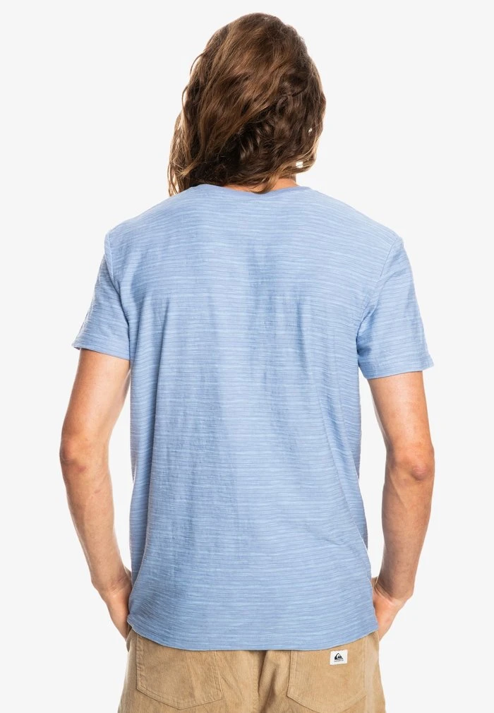 KENTIN MANCHES COURTES POUR EQYKT - T-shirt imprimé - light blue Quiksilver KENTIN MANCHES COURTES POUR EQYKT - T-shirt Imprimé - Light Blue -Quiksilver Soldes 943e70efee844a7abc84da4e3d942847
