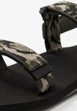 Quiksilver MONKEY CAGED - Sandales - Green/black -Quiksilver Soldes 990de2a0eeff4568ba6c19ee27c12a61