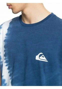 Quiksilver T-shirt Imprimé - Blue Indigo 6 Quiksilver T-shirt Imprimé - Blue Indigo -Quiksilver Soldes 99d5761134ce4fcebaf288cec700cf16