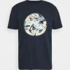Quiksilver JUNGLE BOOGIE - T-shirt Imprimé - Navy Blazer 1 Quiksilver JUNGLE BOOGIE - T-shirt Imprimé - Navy Blazer -Quiksilver Soldes 9e114e4664f041bdb002f05728c70b9c