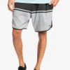 Quiksilver ENGINEERED SCALLOP - Short - Black -Quiksilver Soldes a2b0373bb47a4c6c8bdb9aba6651c8da