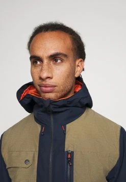 Quiksilver TAMARACK - Veste De Snowboard - Navy Blazer -Quiksilver Soldes a37626d62845408092a228fafa098890