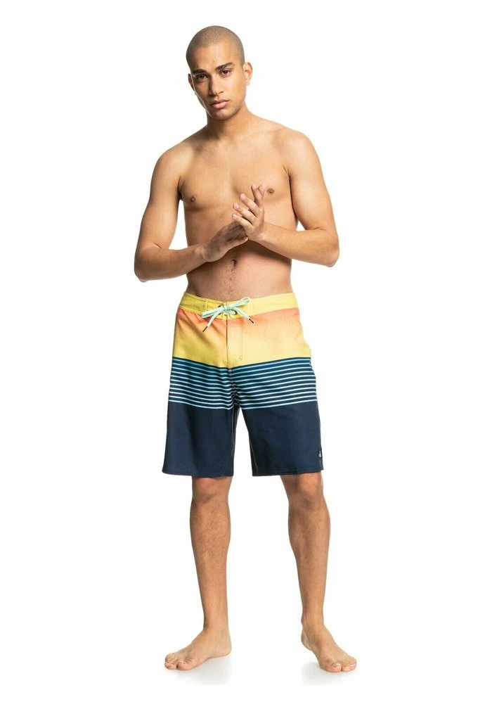 SURFSILK SLAB - Short de bain - navy blazer Quiksilver SURFSILK SLAB - Short De Bain - Navy Blazer -Quiksilver Soldes a8135619cd8f4cdc8b793b2fa8db0c82