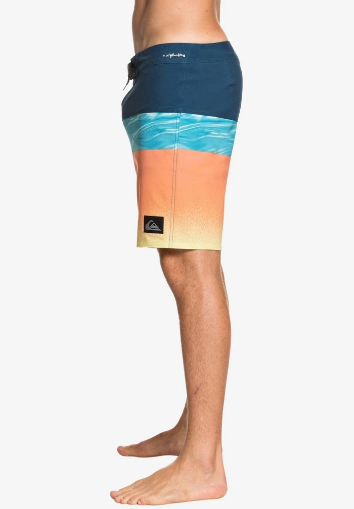 HIGHLINE HOLD DOWN - Short de bain - majolica blue Quiksilver HIGHLINE HOLD DOWN - Short De Bain - Majolica Blue -Quiksilver Soldes beeadc69dc7b4517a75ff7b1eb6b18c1