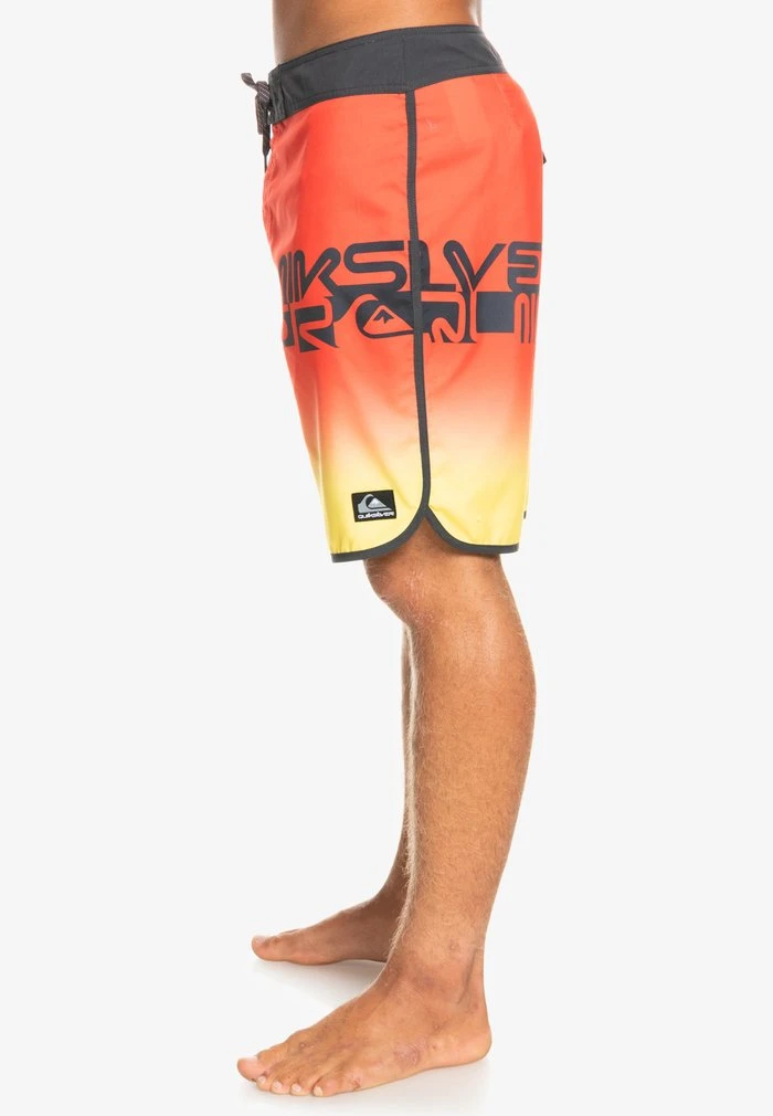 EVERYDAY SCALLOP - Short de bain - fiery coral Quiksilver EVERYDAY SCALLOP - Short De Bain - Fiery Coral -Quiksilver Soldes cab9a277fdb4465b915c5dbf09c8eff6
