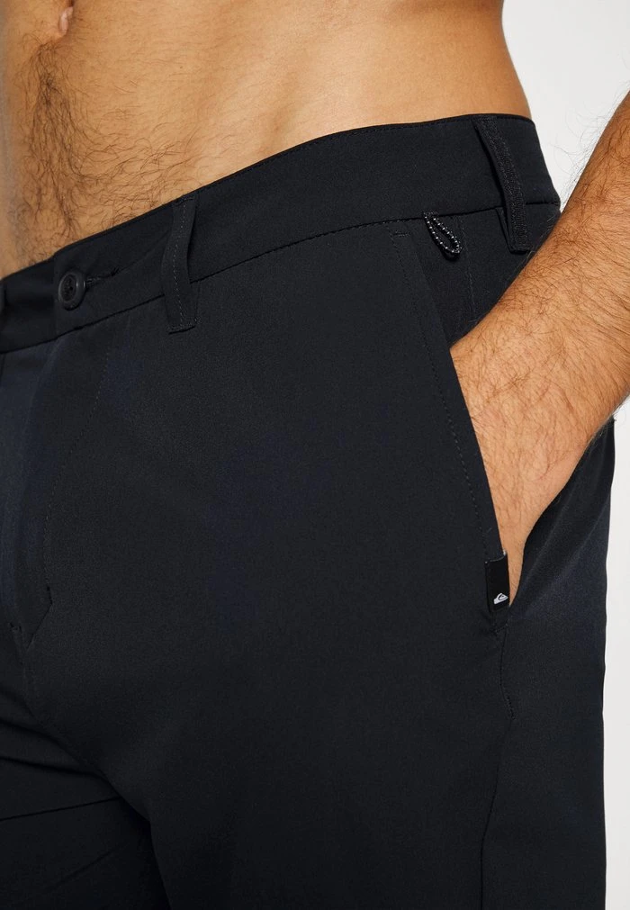 OCEANMADE UNION AMPHIBIAN - Short de bain - black Quiksilver OCEANMADE UNION AMPHIBIAN - Short De Bain - Black -Quiksilver Soldes d2438350eeb544f2bfa95c9c8d14a74f