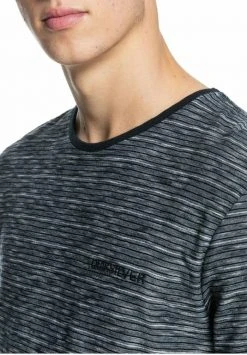 Quiksilver KENTIN - T-shirt Imprimé - Kentin Black 10 Quiksilver KENTIN - T-shirt Imprimé - Kentin Black -Quiksilver Soldes dc4af3d1745642ef9f53603e64219f4a