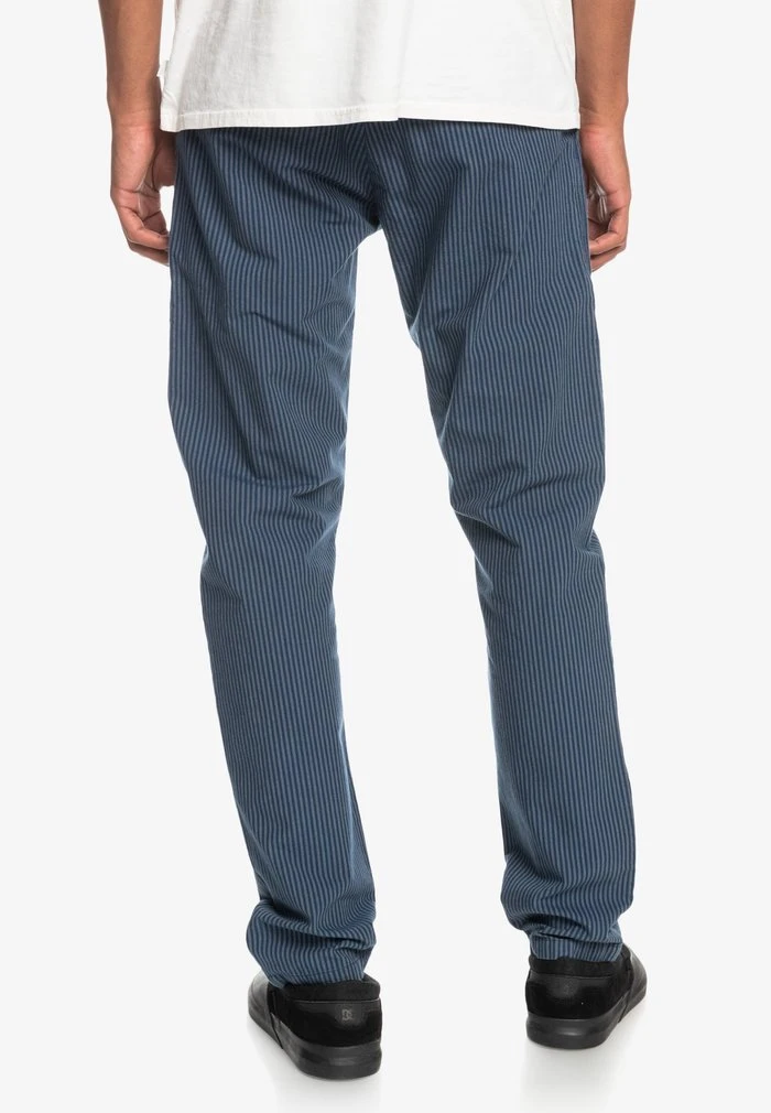 Chino - insignia blue poplin pinstripe Quiksilver Chino - Insignia Blue Poplin Pinstripe -Quiksilver Soldes e2ac883d152d4b19a76d438a027881df