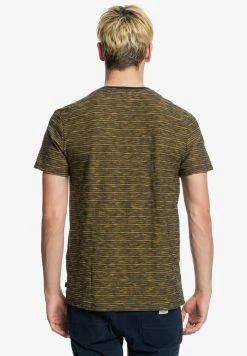 Quiksilver KENTIN - T-shirt Imprimé - Nugget Gold Kentin 9 Quiksilver KENTIN - T-shirt Imprimé - Nugget Gold Kentin -Quiksilver Soldes e474fe27f08f496599ebc999f6768b33