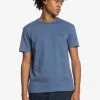 Quiksilver ESSENTIALS - T-shirt Basique - Blue Indigo 1 Quiksilver ESSENTIALS - T-shirt Basique - Blue Indigo -Quiksilver Soldes eb4aad7514ea4a098e60951e3e5afd6c