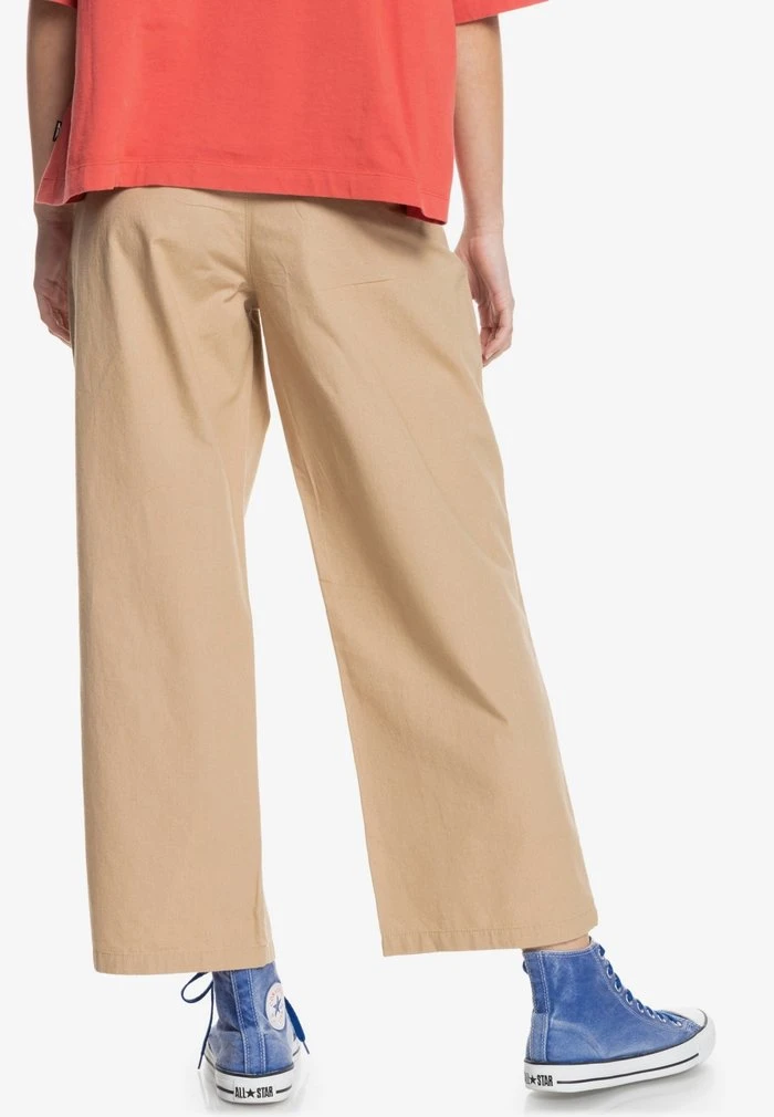 Quiksilver LIGHT LAND - Pantalon Classique - Plage 5 Quiksilver LIGHT LAND - Pantalon Classique - Plage – Image 3