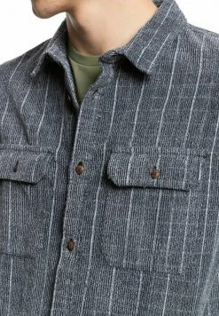 Quiksilver LEWINS - Chemise - Tarmac 11 Quiksilver LEWINS - Chemise - Tarmac -Quiksilver Soldes f362783e65e448439c4e4172391695db