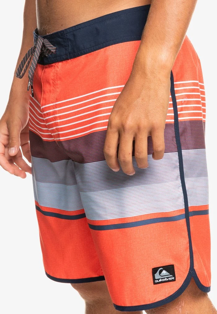 Quiksilver EVERYDAY SCALLOP - Short De Bain - Cherry Tomato 7 Quiksilver EVERYDAY SCALLOP - Short De Bain - Cherry Tomato – Image 5