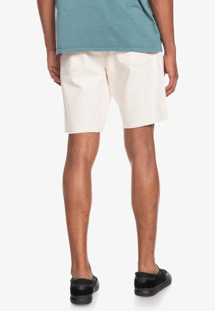 Short en jean - antique white Quiksilver Short En Jean - Antique White -Quiksilver Soldes fa0bf30bf582422e8ad8bf70377d64b6